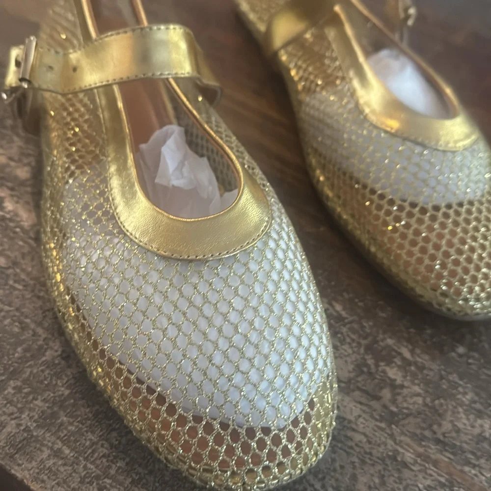 Arqa Buckled Straps Golf Mesh Mary Jane Flat Casual Low Heels Size 11 New - Picture 3 of 7